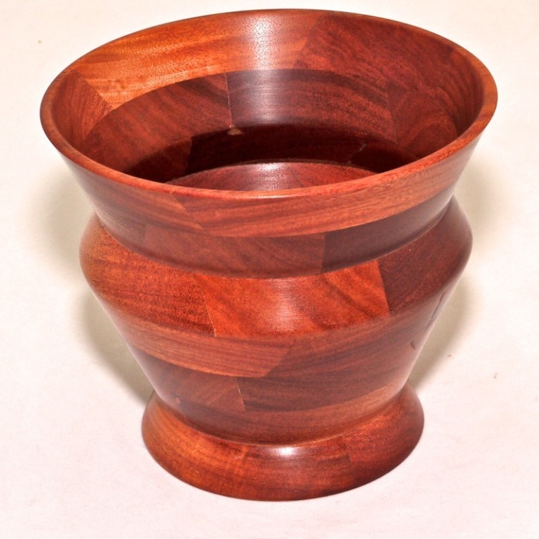 bowls with ornamentation 130.jpg